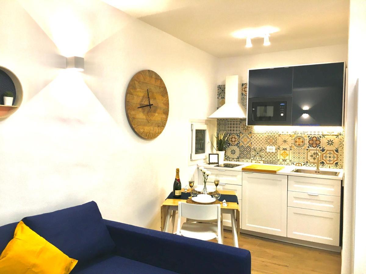 Appartement La Dimora Del Centro à Catane Extérieur photo
